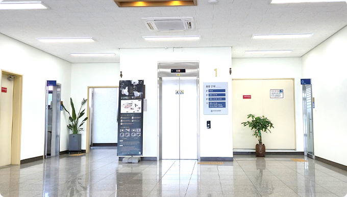 로비 사진2